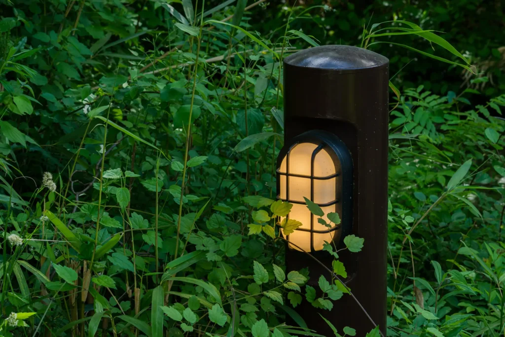 Borne lumineuse jardin
