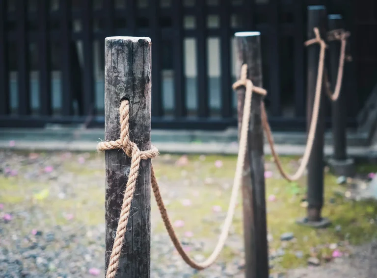 Poteau en bois pour clôture