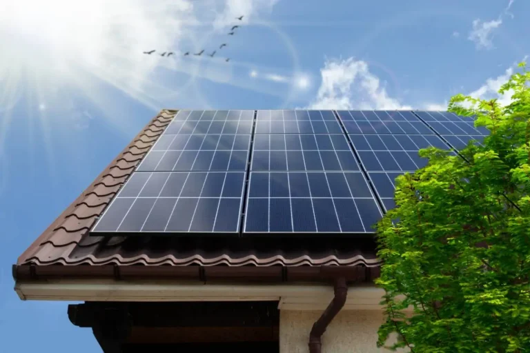 Ce que le relief savoyard change à votre projet photovoltaïque